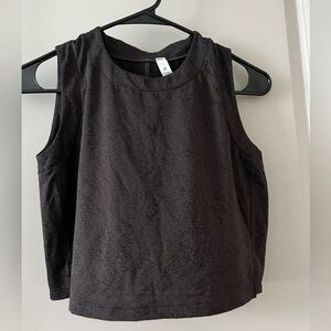 Lululemon - Size 0 - Black textured sleeveless muscle tee